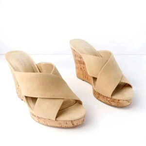 Charles by David Charles Latrice Nude Suede Wedge Sandals size 8